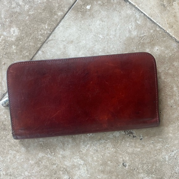 Bosca ladies, leather wallet, preowned good condition Brown snap closure/zipper - Picture 7 of 12